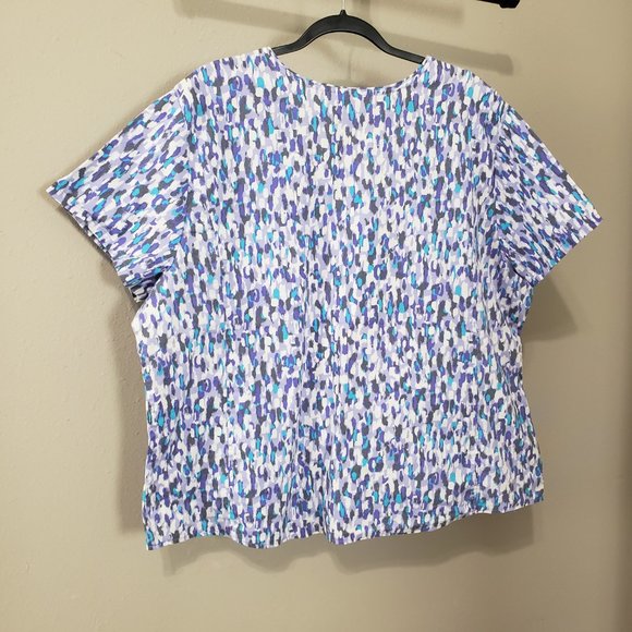 Scrubstar Blue Purple Printed Scrub Top 2X - Picture 10 of 10